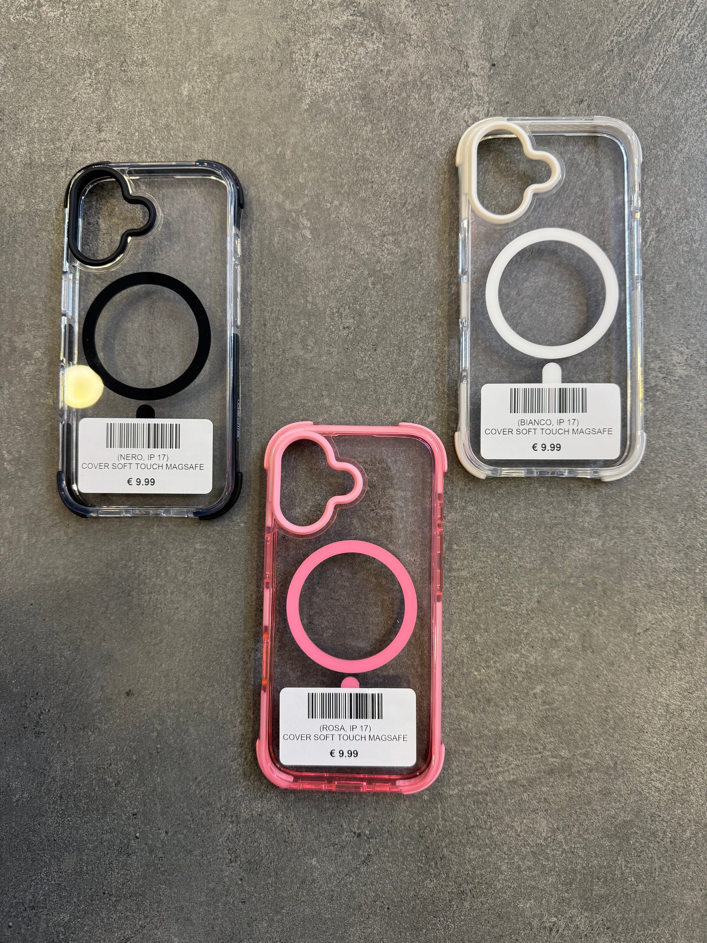 COVER SOFT TOUCH MAGSAFE SERIE 17